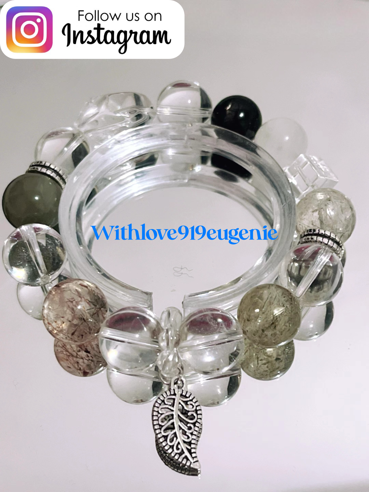 Customized gemstones bracelets for Zodiacs and 16 personalities.