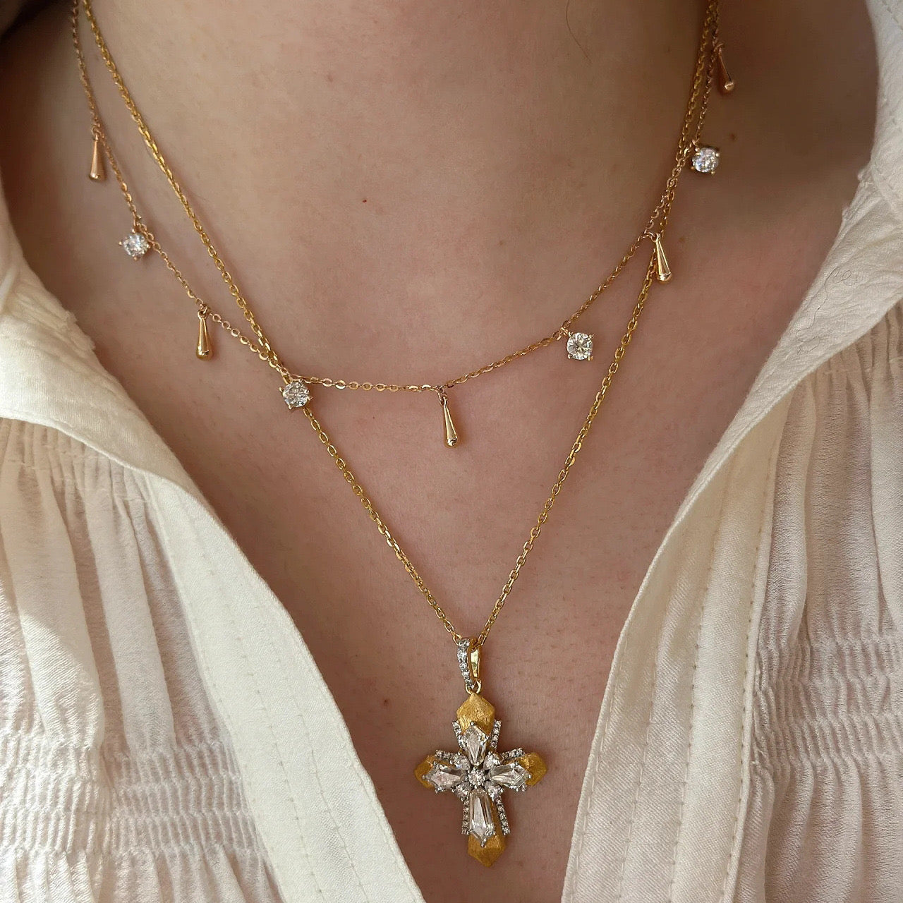 Cross Rhinestones necklace set