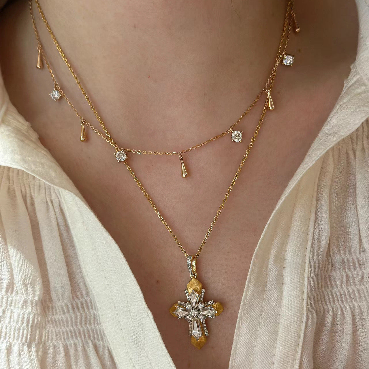Cross Rhinestones necklace set