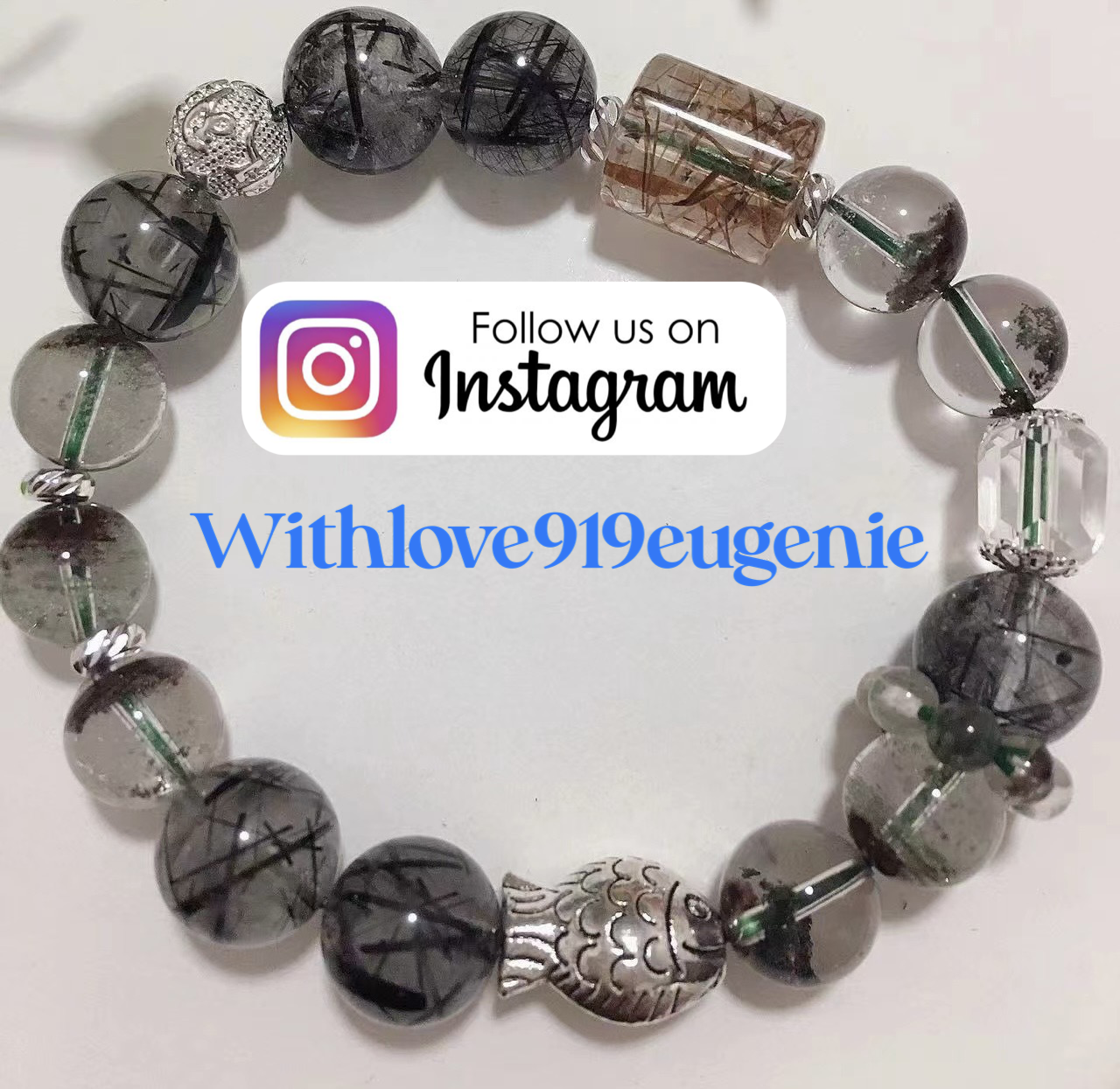 Customized gemstones bracelets for Zodiacs and 16 personalities.