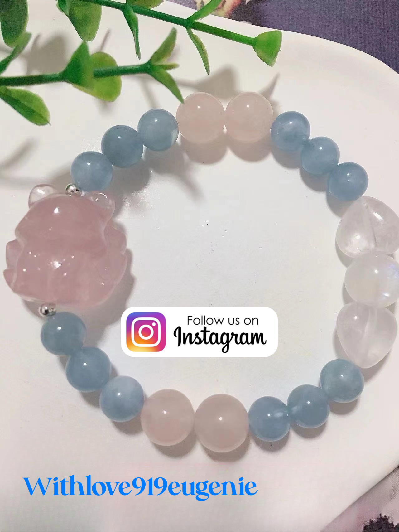 Customized gemstones bracelets for Zodiacs and 16 personalities.