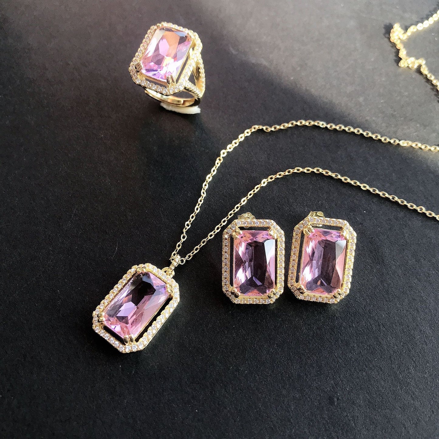 Pink Rhinestones ring, pendent and earrings set