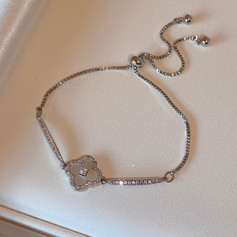 Clove Bracelets