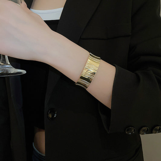 Chic Bangles
